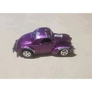 Vintage Johnny Lightning 1999 ’41 Willys Coupe Purple Playing Mantis 1:64